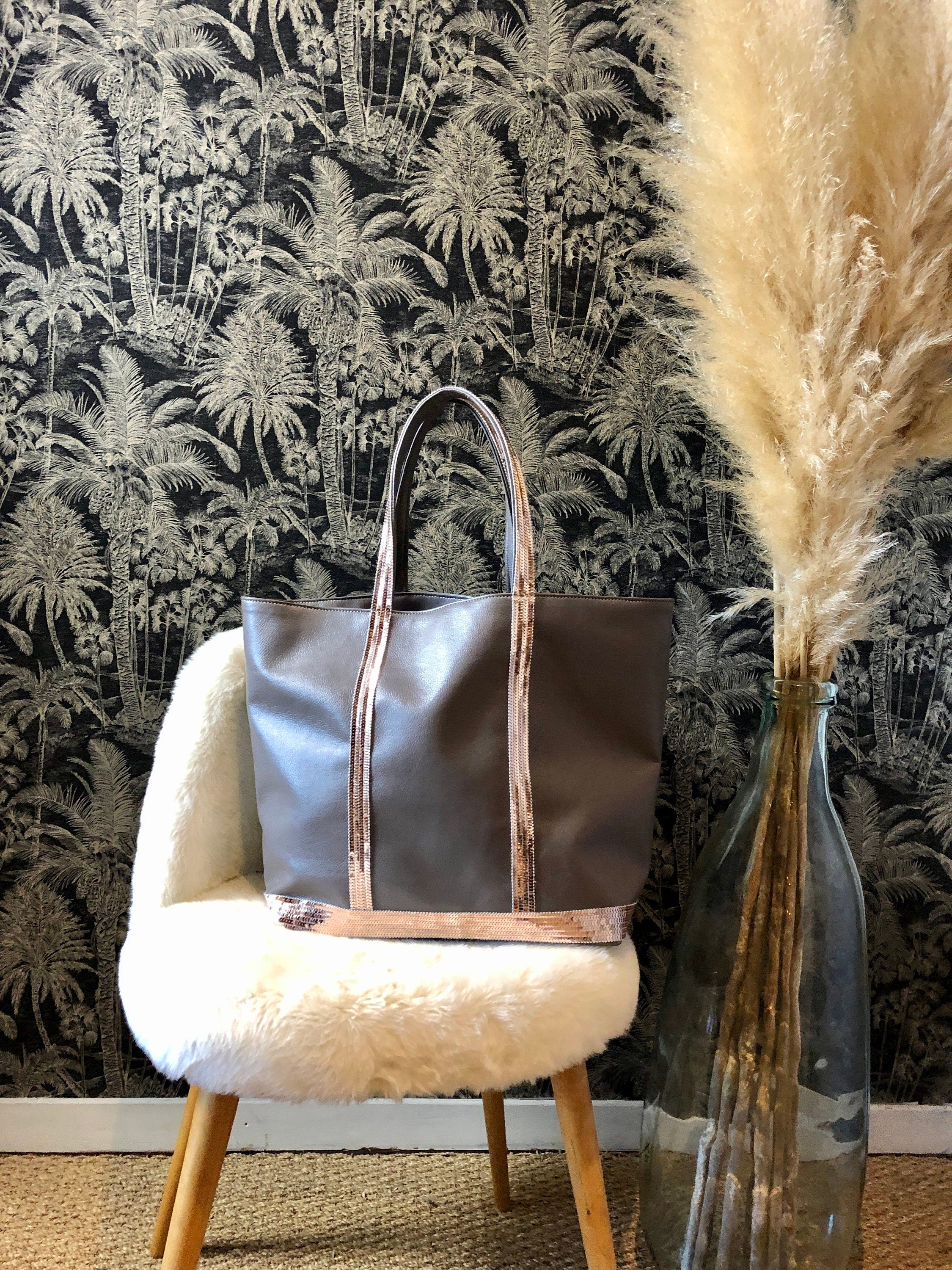 Grand cabas en cuir vegan taupe sac cabas paillettes dor tote